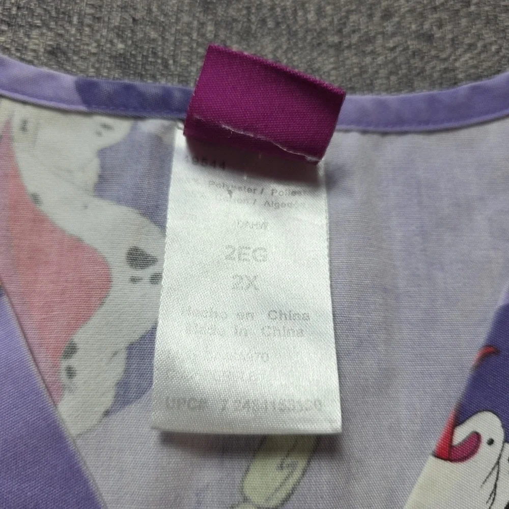Disney Women's Scrub Top 2XHalloween Trick Treat 101 Dalmations Purple Tie